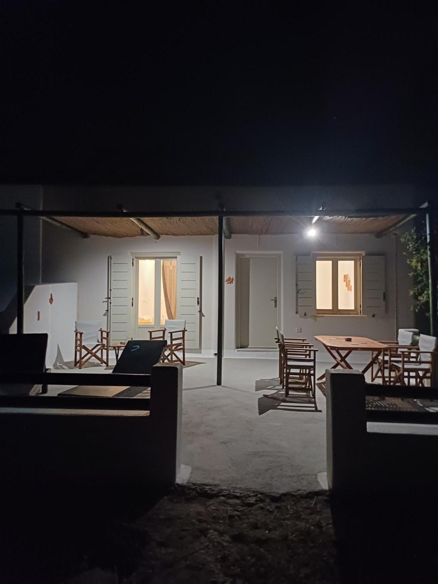 Foinikiá'Irene' Cycladic House With Sunrise And Sea View!别墅 外观 照片