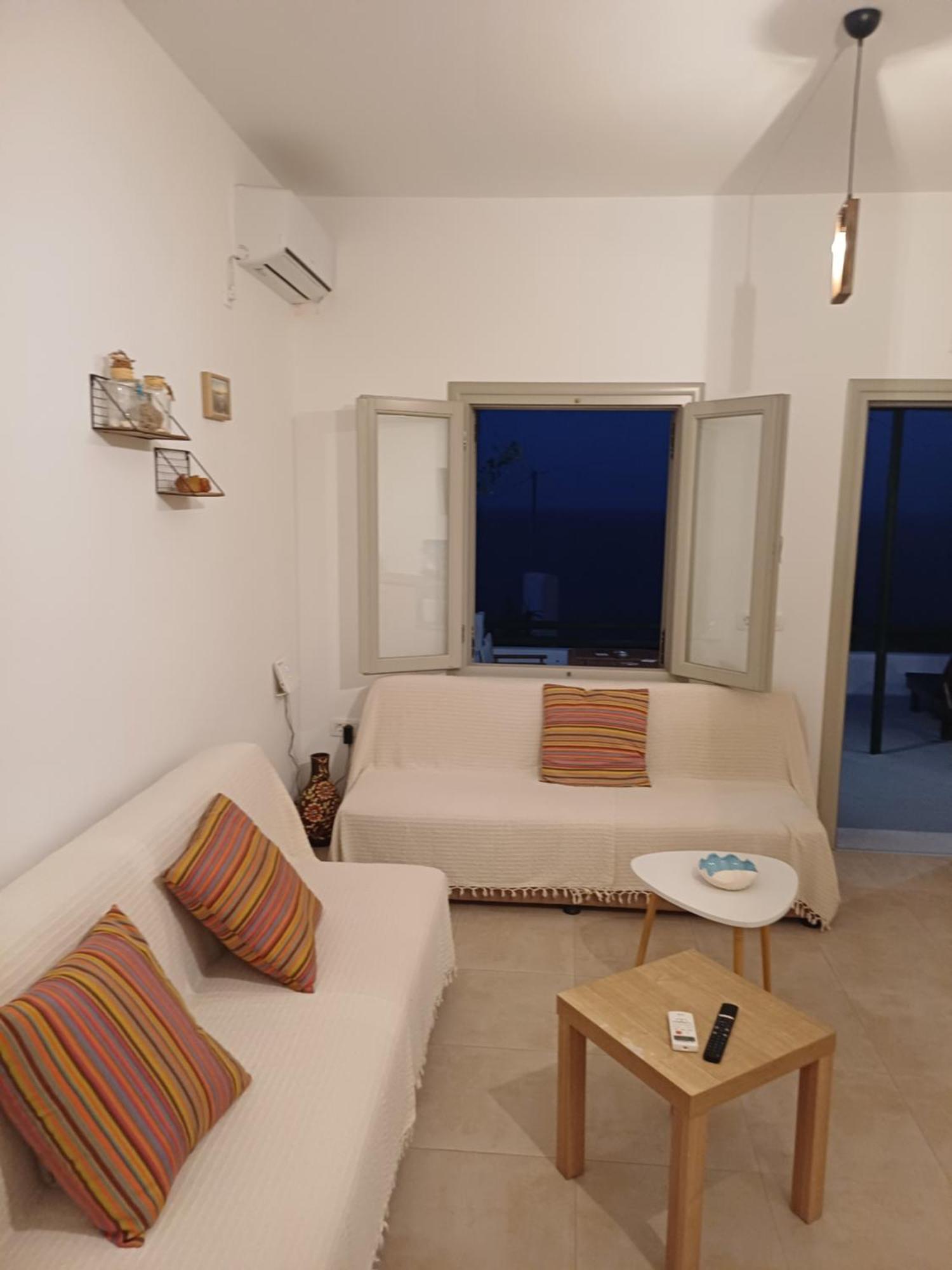 Foinikiá'Irene' Cycladic House With Sunrise And Sea View!别墅 外观 照片