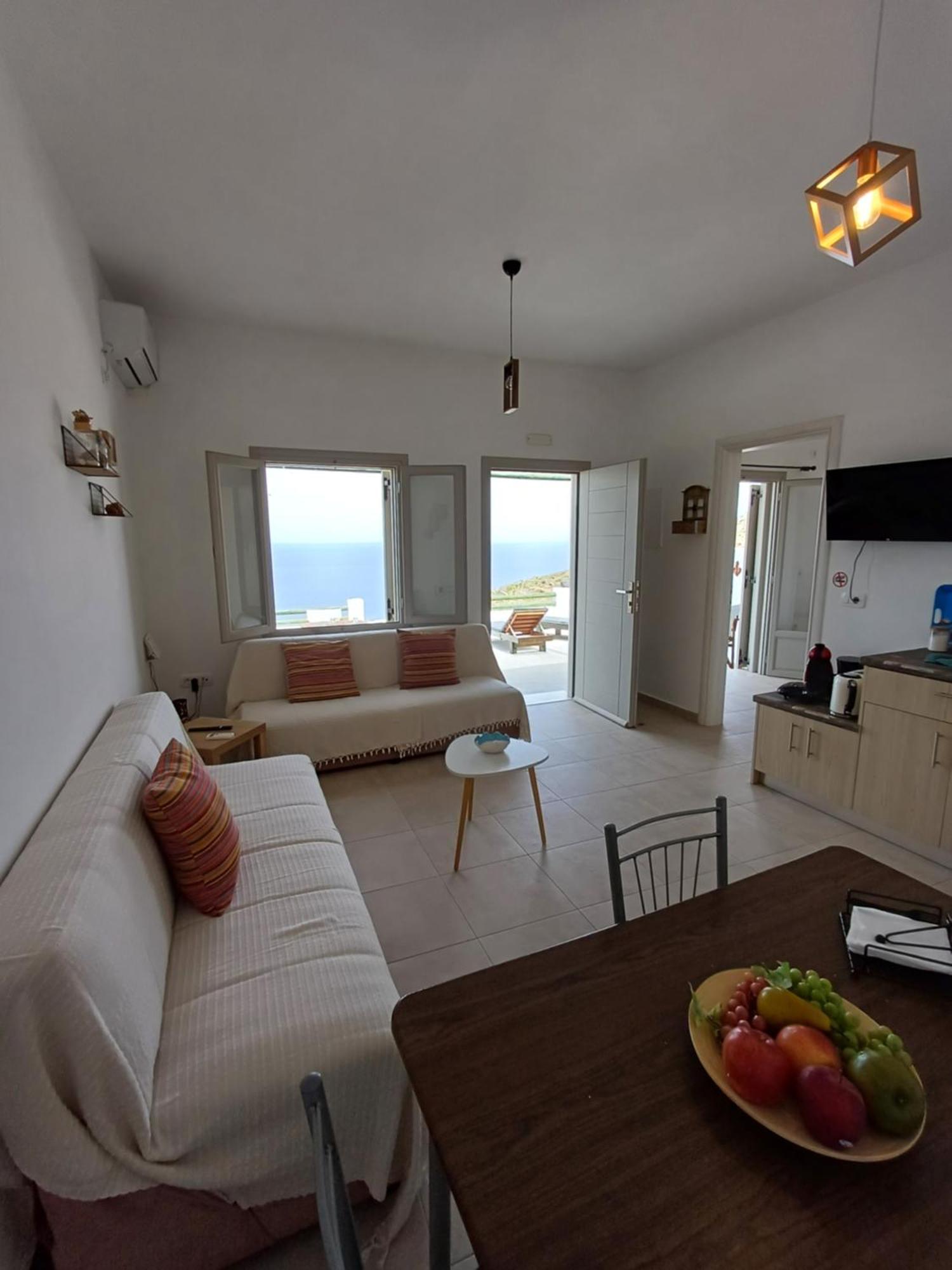 Foinikiá'Irene' Cycladic House With Sunrise And Sea View!别墅 外观 照片